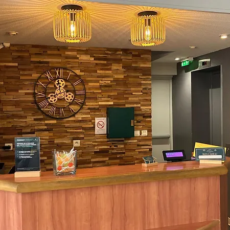 Logis Du Commerce 3*