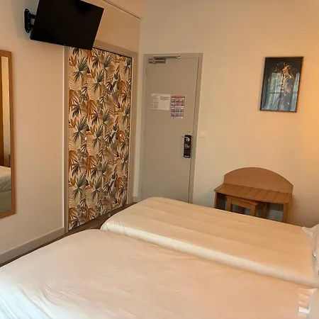 Logis Du Commerce Volvic