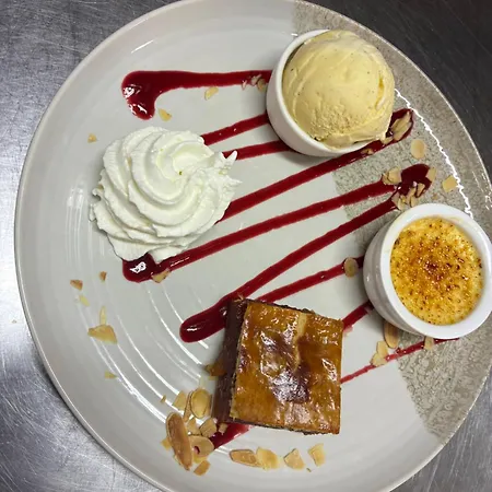 Logis Du Commerce Otel Volvic