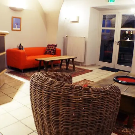 Logis Du Commerce 3*