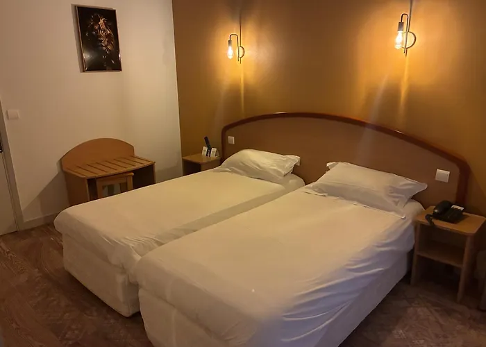 Logis Du Commerce Hotel Volvic