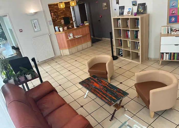 Logis Du Commerce 3* Volvic