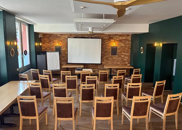 Logis Du Commerce Volvic